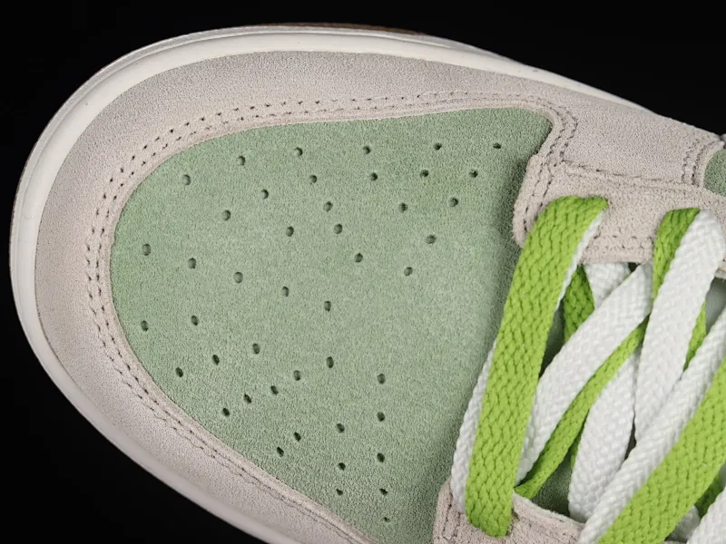 All categories Nk SB Dunk series Nk SB Dunk Low low-top sneakers Nk SB Dunk Low "85" white and green double hook SB low-top sports and leisure sneakers DO9457-116